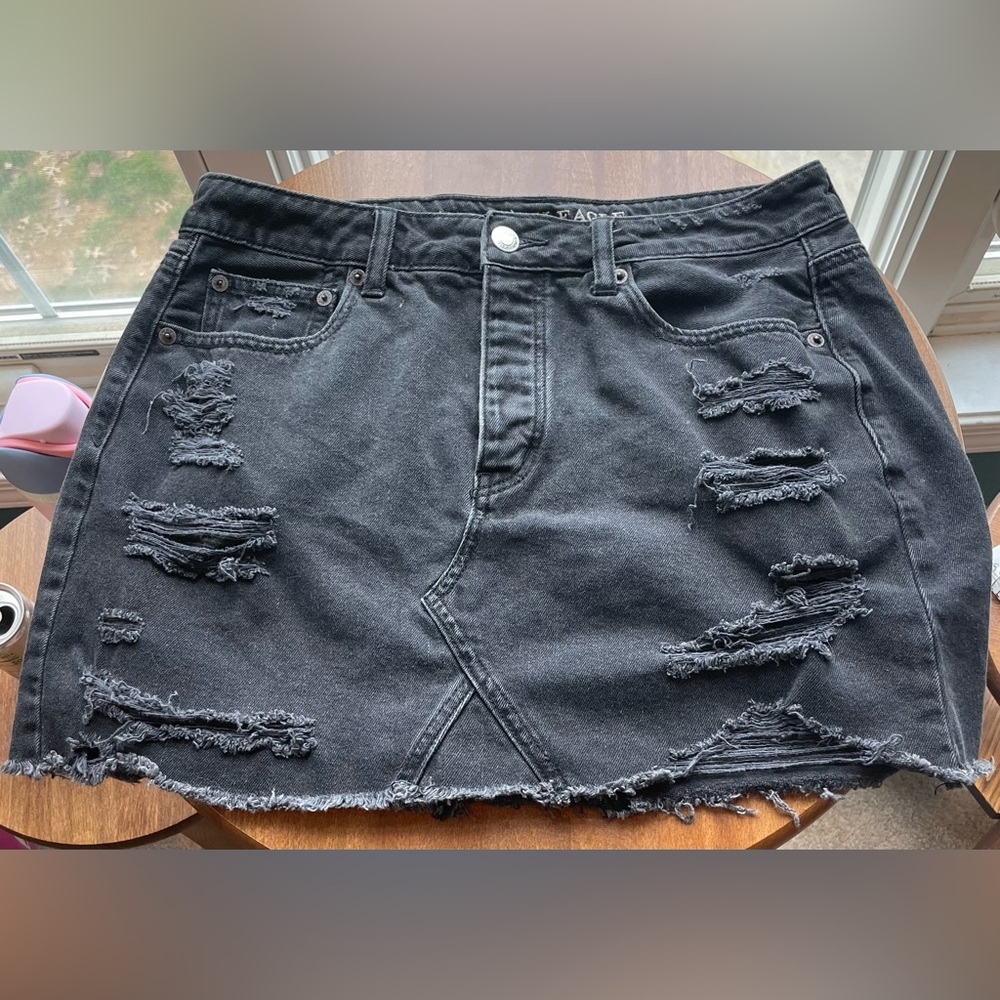 American Eagle black jean skirt size 8